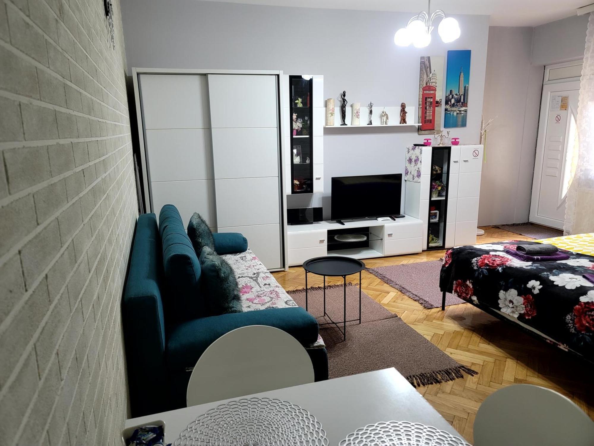Apartman "Garden" Novi Sad Exterior foto