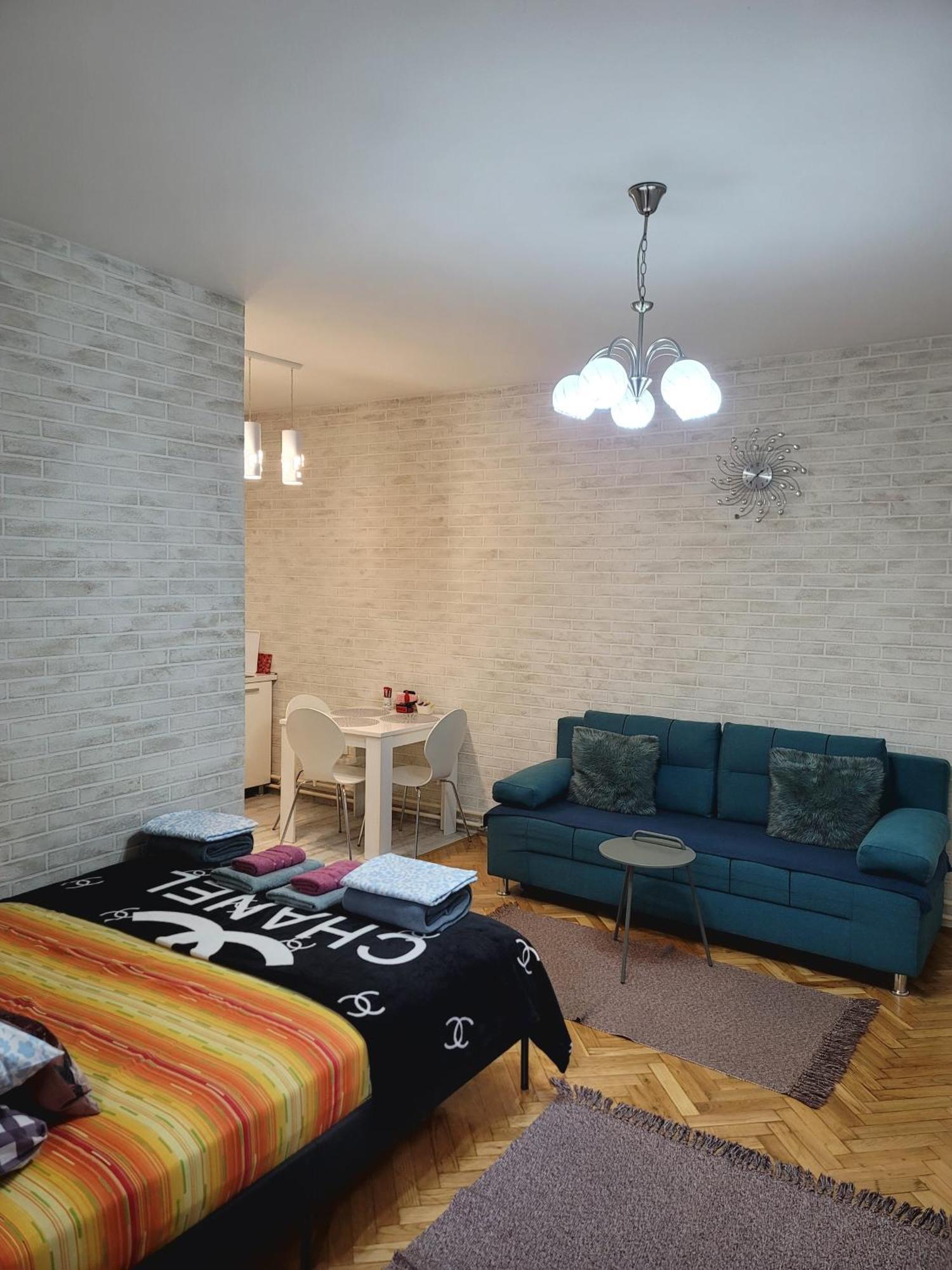 Apartman "Garden" Novi Sad Exterior foto
