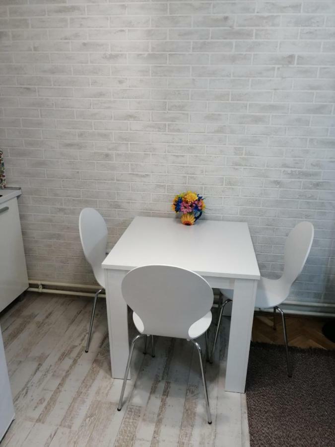 Apartman "Garden" Novi Sad Exterior foto